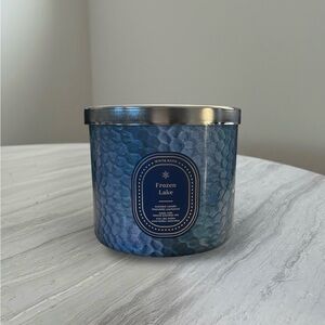 NEW Bath & Body Works Frozen Lake Scented Candle